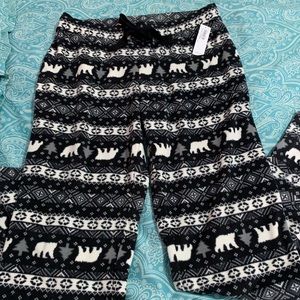 NWT Old Navy fleece pajama bottoms. Size small